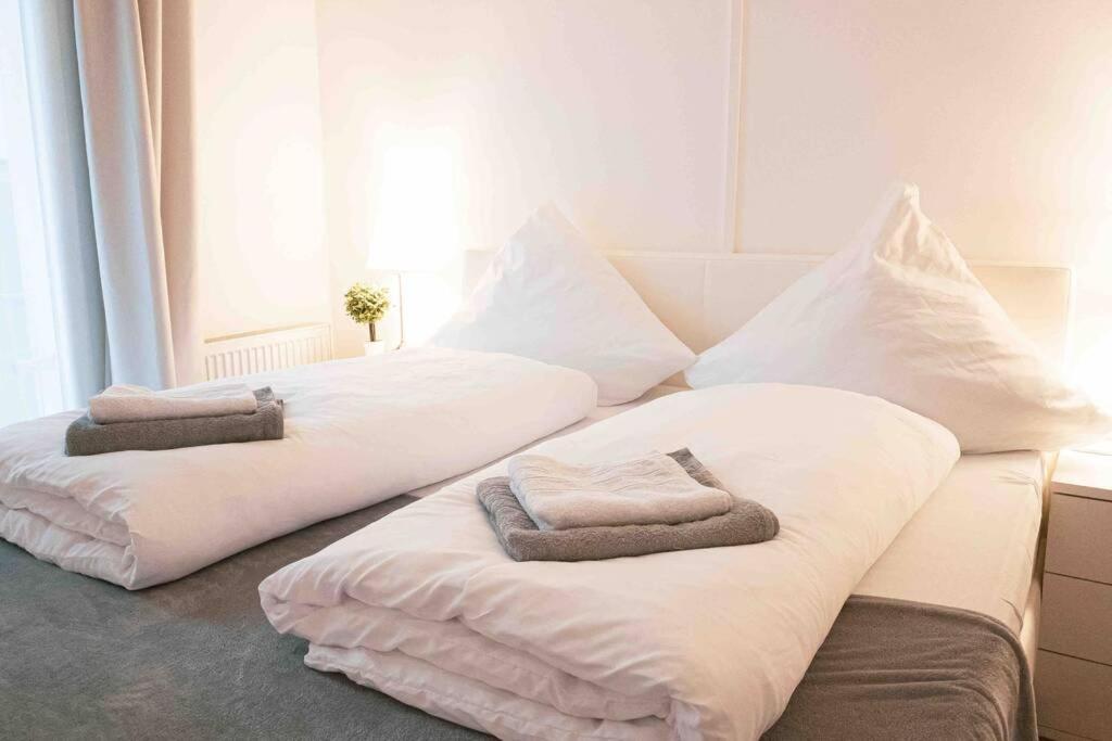 Luxury Home Cinema 2R Apt + Balcony / 65M² Lipcse Kültér fotó