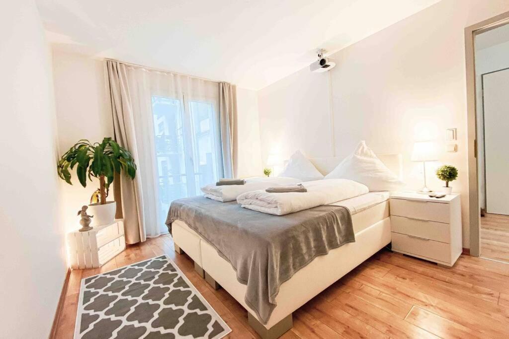 Luxury Home Cinema 2R Apt + Balcony / 65M² Lipcse Kültér fotó